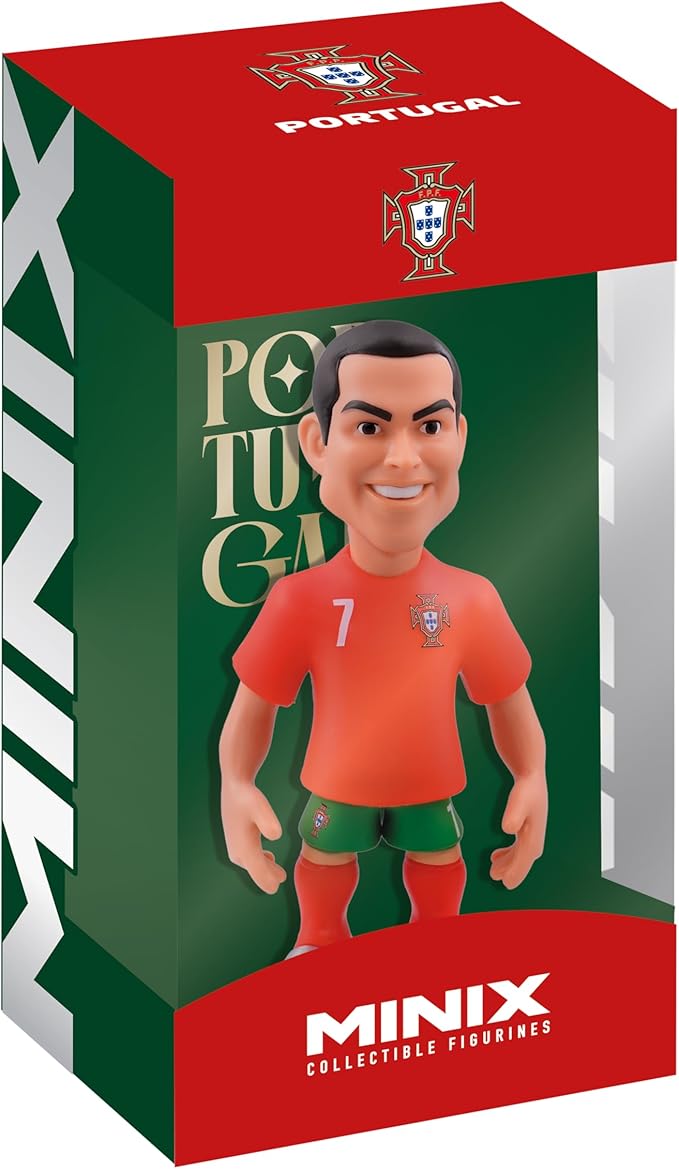Official Cristiano Ronaldo Minix Collectible Figure image 4