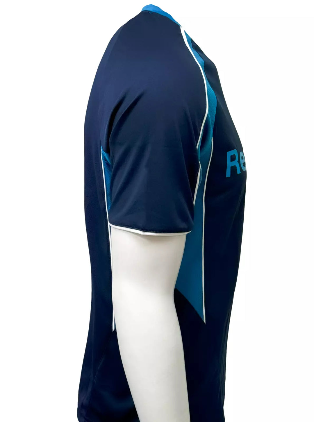 Official Real Madrid Navy Crest Jersey - Icon Sports image 3